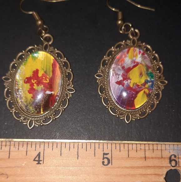 Handmade artisan painting earrings - Picture 6 of 11